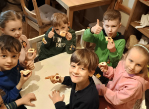 Wycieczka do Baśniowej Kawiarenki 4 i 5 grupa